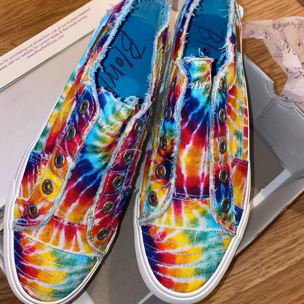 Tie dye blowfish sneakers
